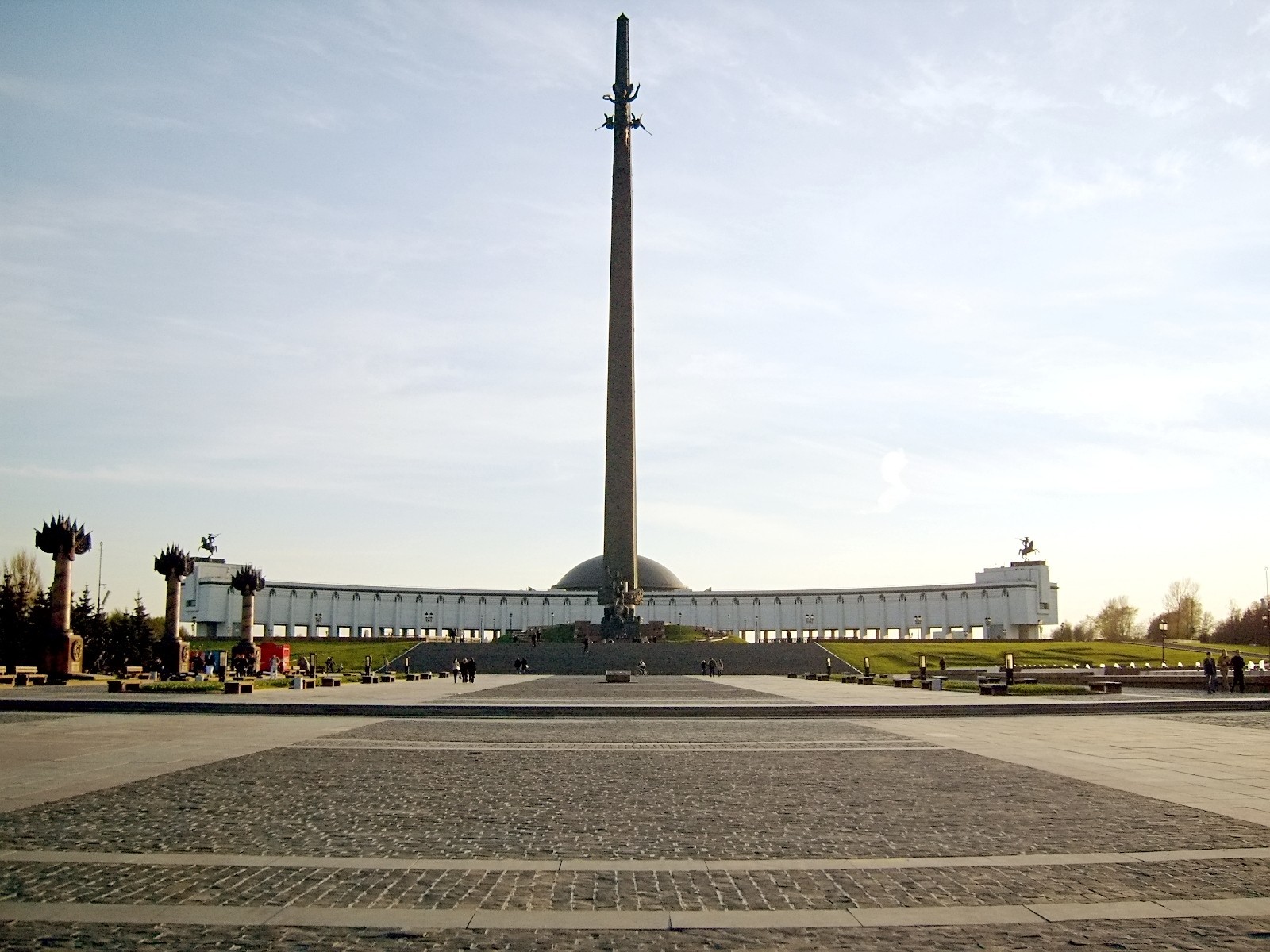 Более двух тысяч школьников побывали на уроках истории в московском Музее Победы