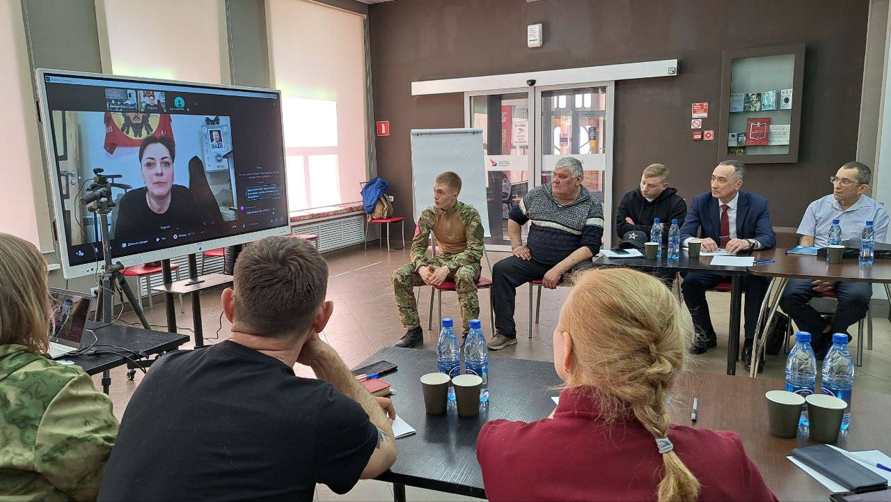 В Чите прошел круглый стол по проблематике волонтерского движения в России