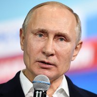 Владимир Путин поздравил граждан России с Днем Героев Отечества