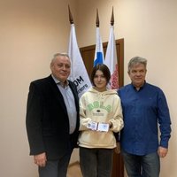 Амбассадор проекта "Герои региона" получила удостоверение.