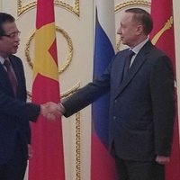 Беглов обсудил с вьетнамским послом сотрудничество в области молодежной политики